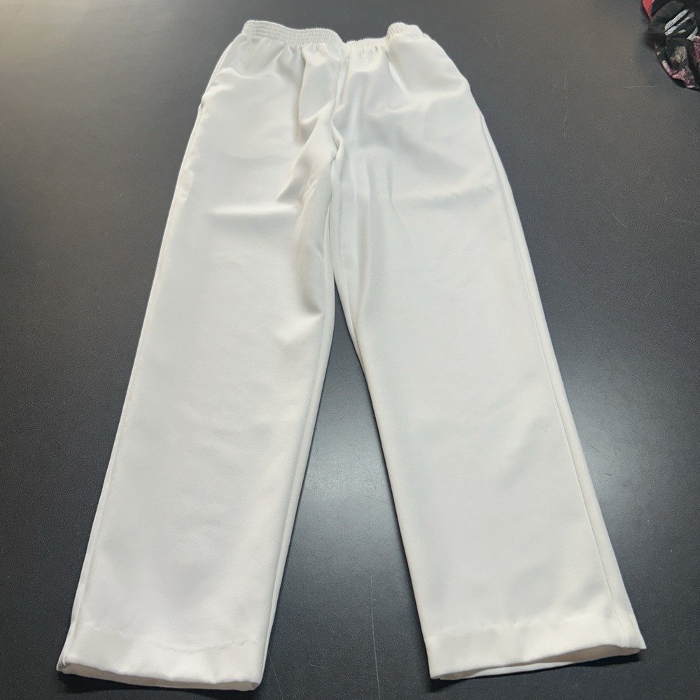 Alfred Dunner Pull On Pants Women's Size 8 White Hemmed